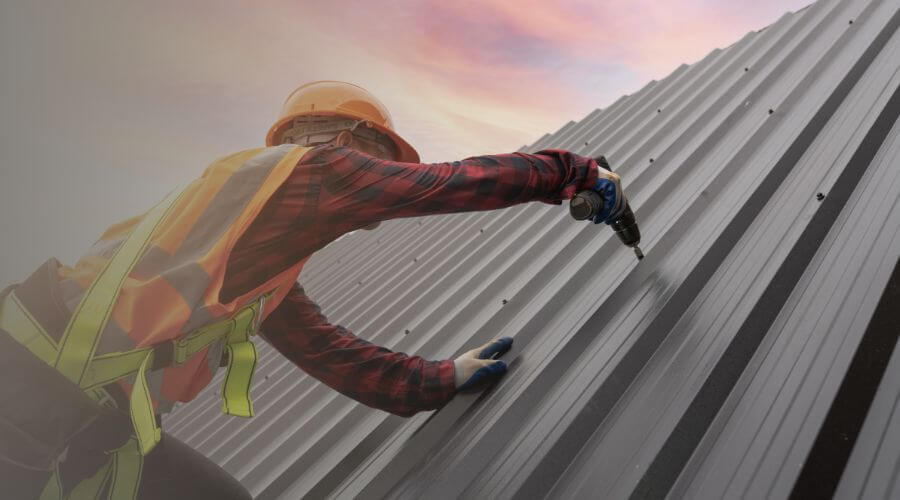 Professional residential roofers in Sailor Springs, IL